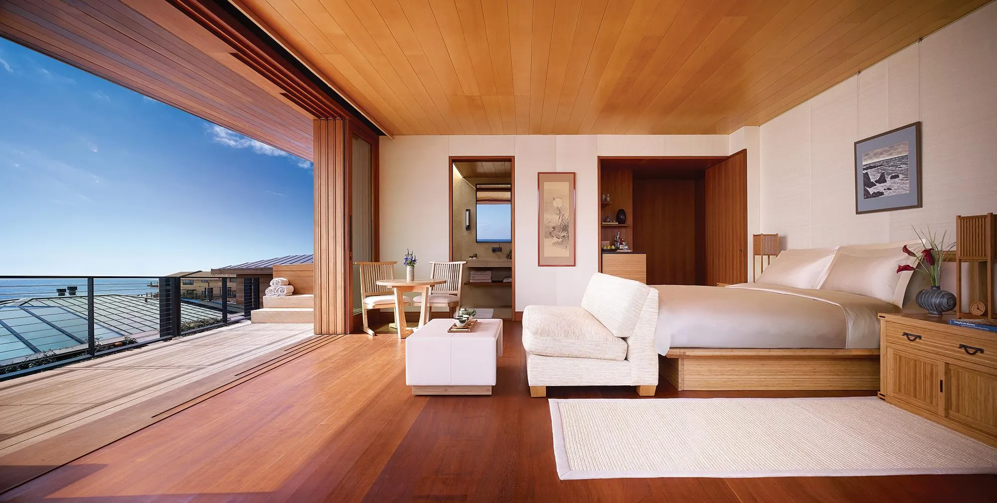 Luxury Hotel